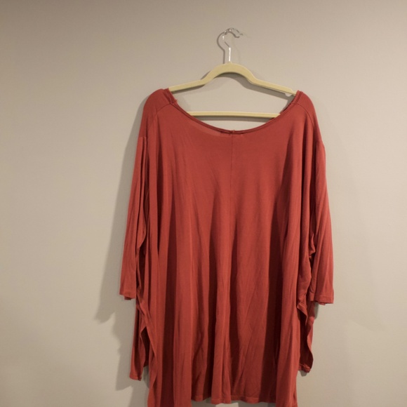 American Threads Top - Picture 3 of 4